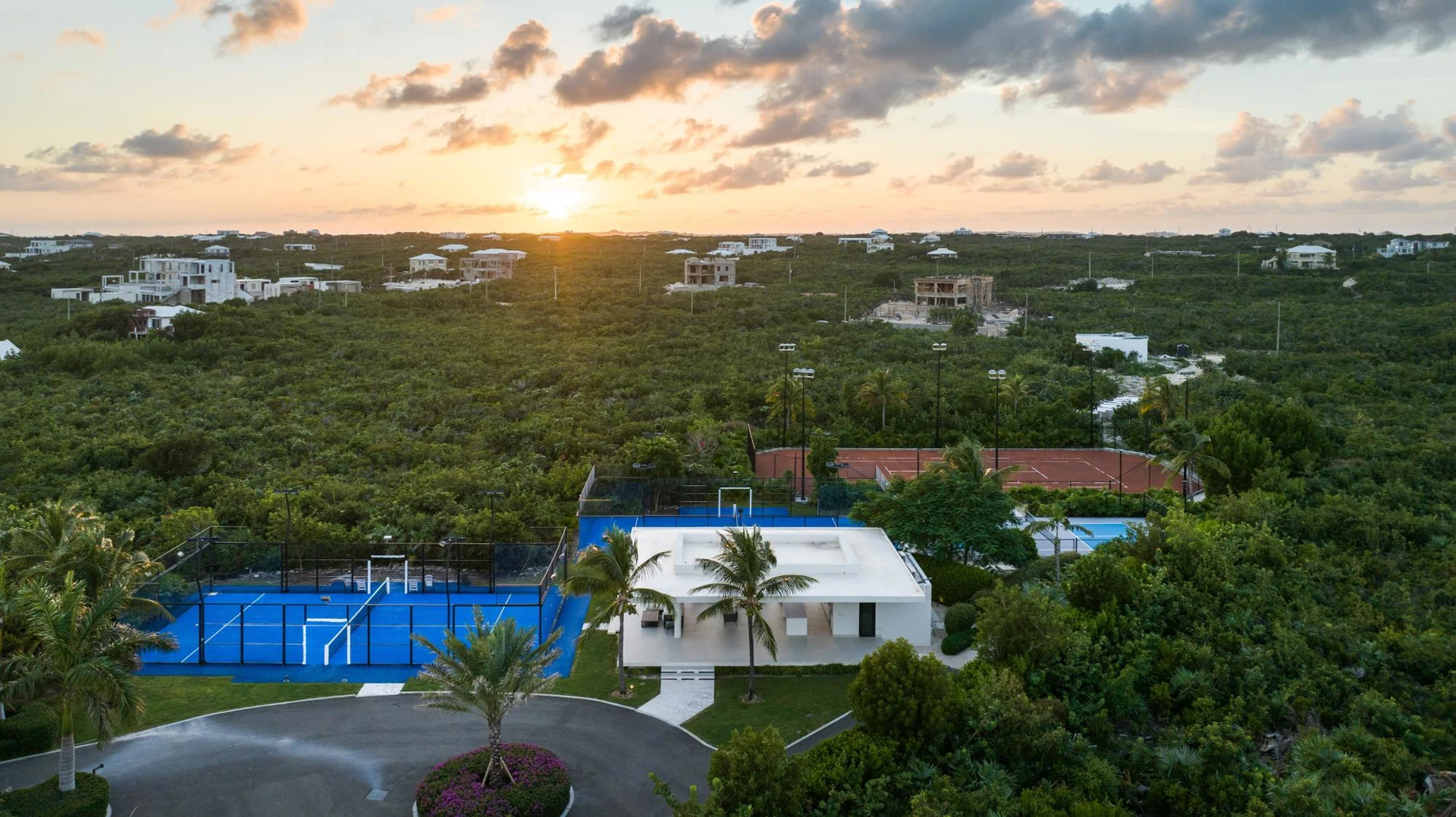 Triton Luxury Villa - Gallery image 34