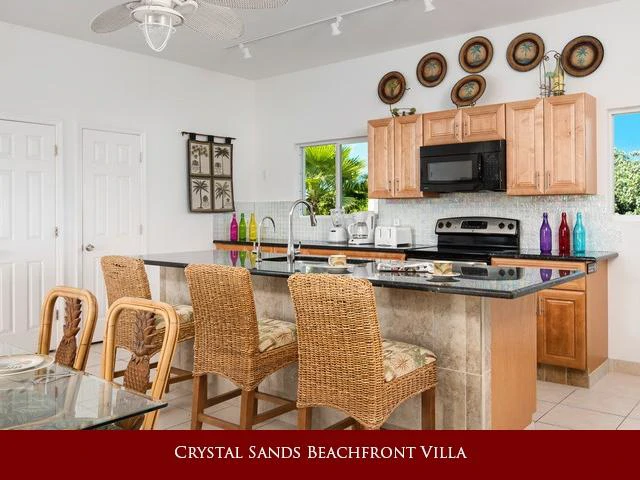 Beachfront Crystal Sands Villa - Gallery image 17