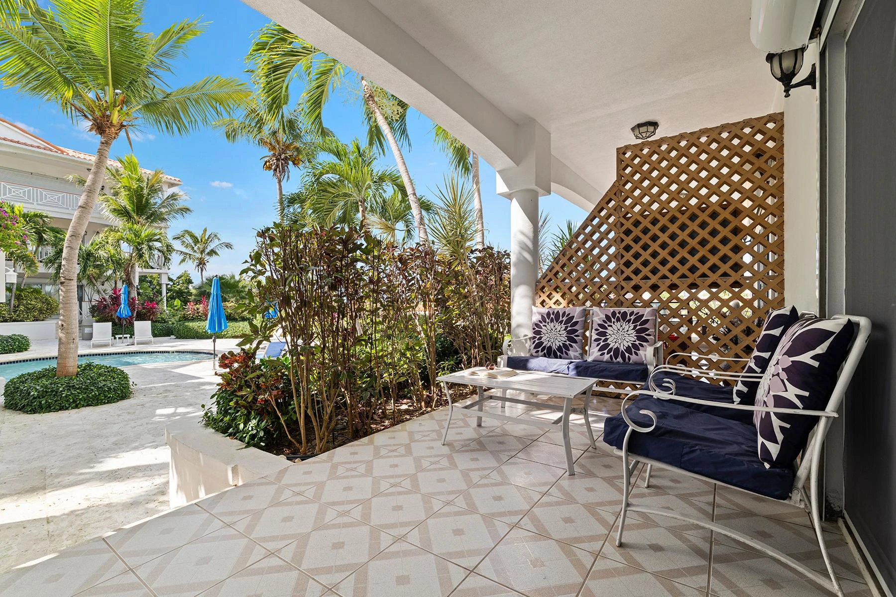 Queen Angel Resort B102 - Gallery image 8