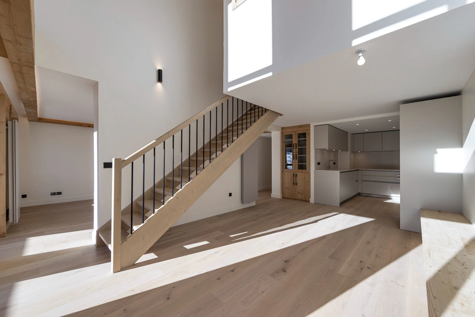 A 3-bed duplex for sale in Val d’Isere ski resort, France - Gallery image 20