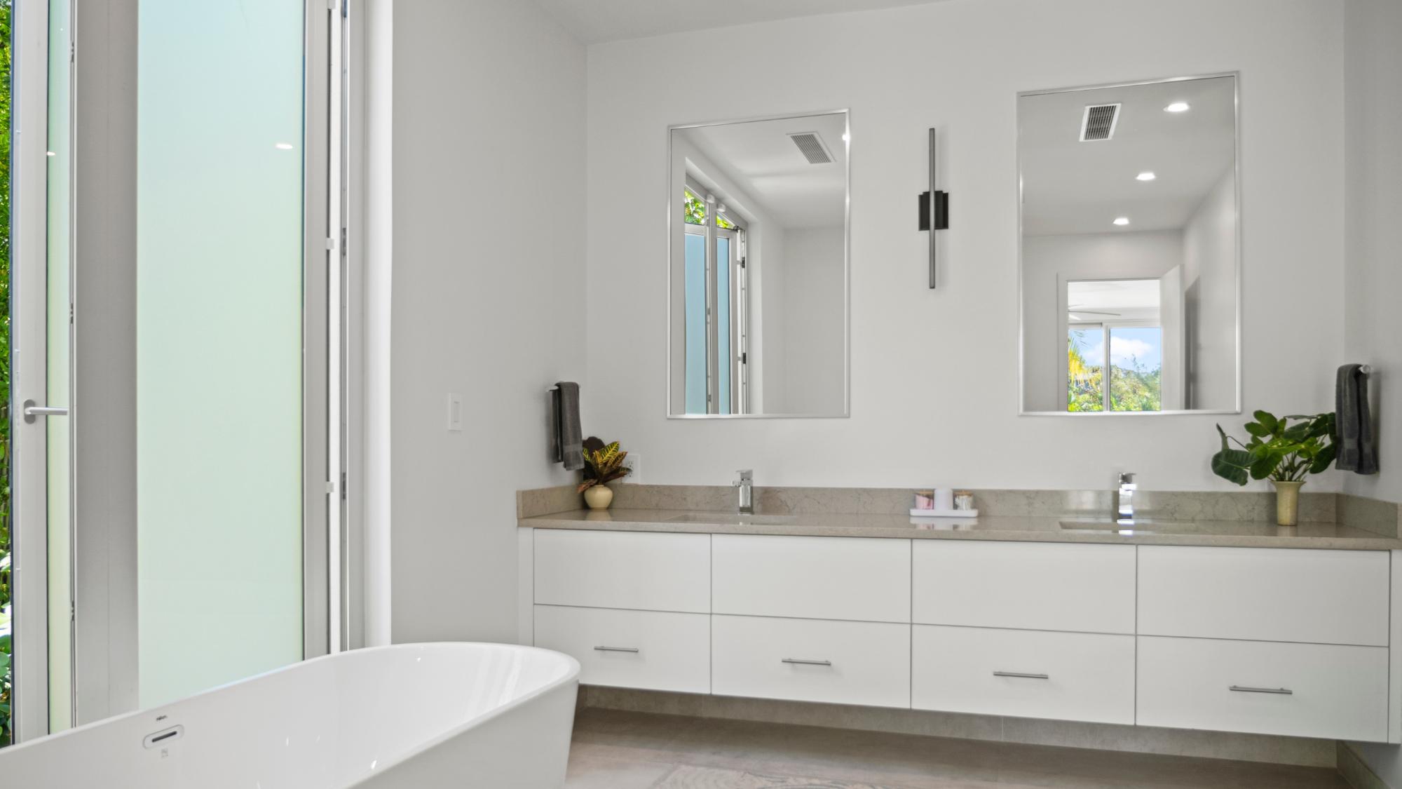 PURE WATER VILLA-HUMMINGBIRD LANE - Gallery image 25