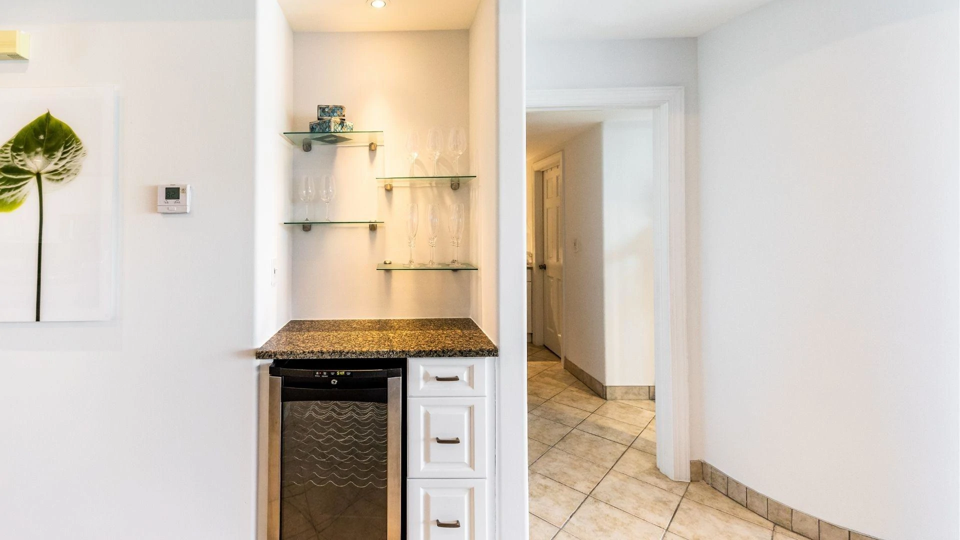 E12 The Yacht Club - Gallery image 18