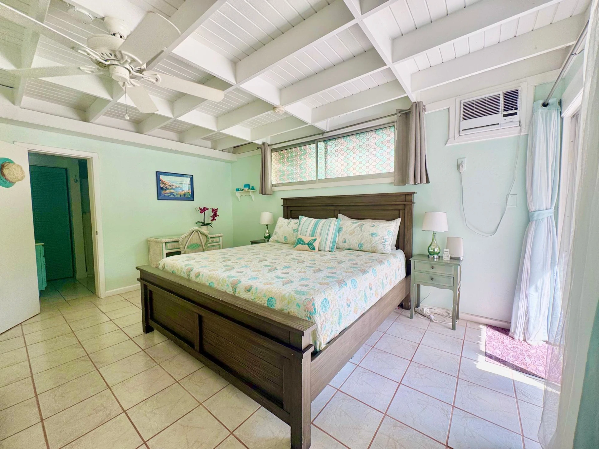 Ocean Beach Condos - Gallery image 8