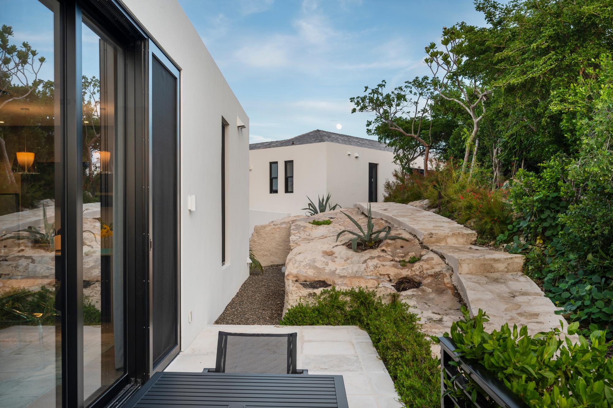 Villa Luna - Skyline Villas - Gallery image 25