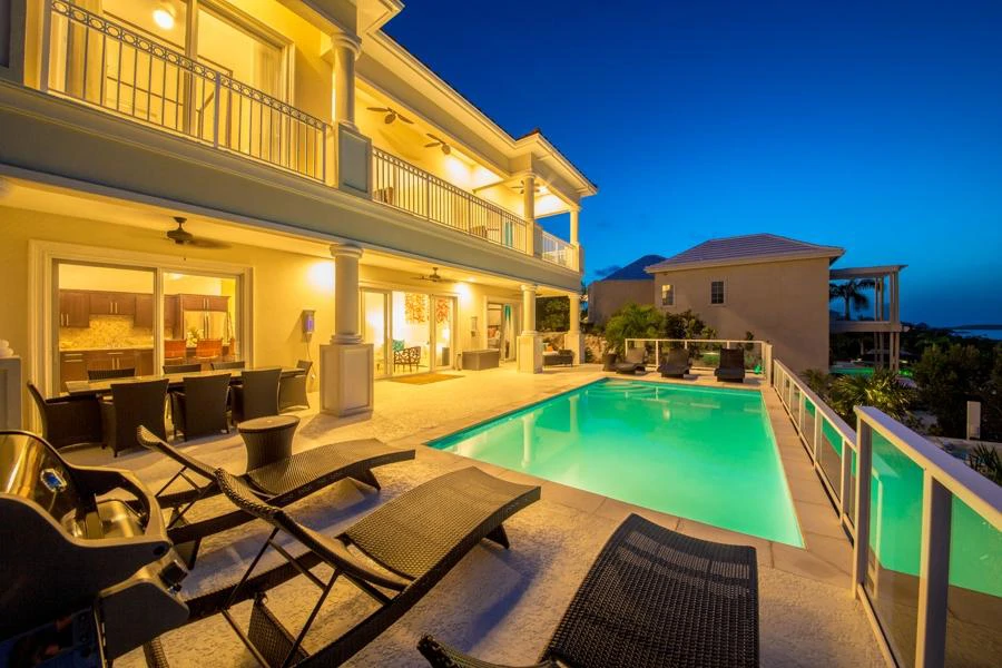 Sunset Close Villa - Gallery image 2