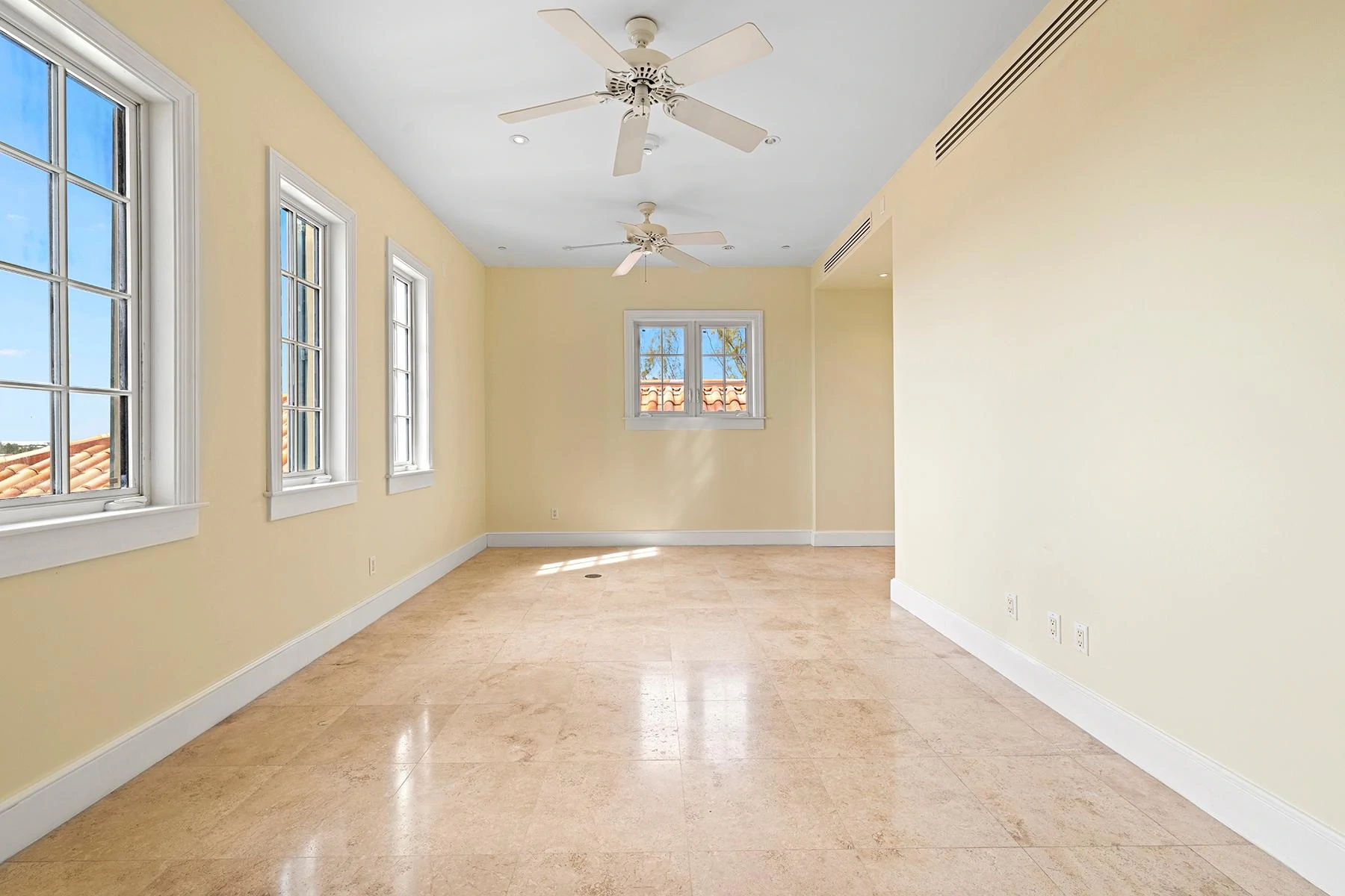 REGENT GRAND - Gallery image 29