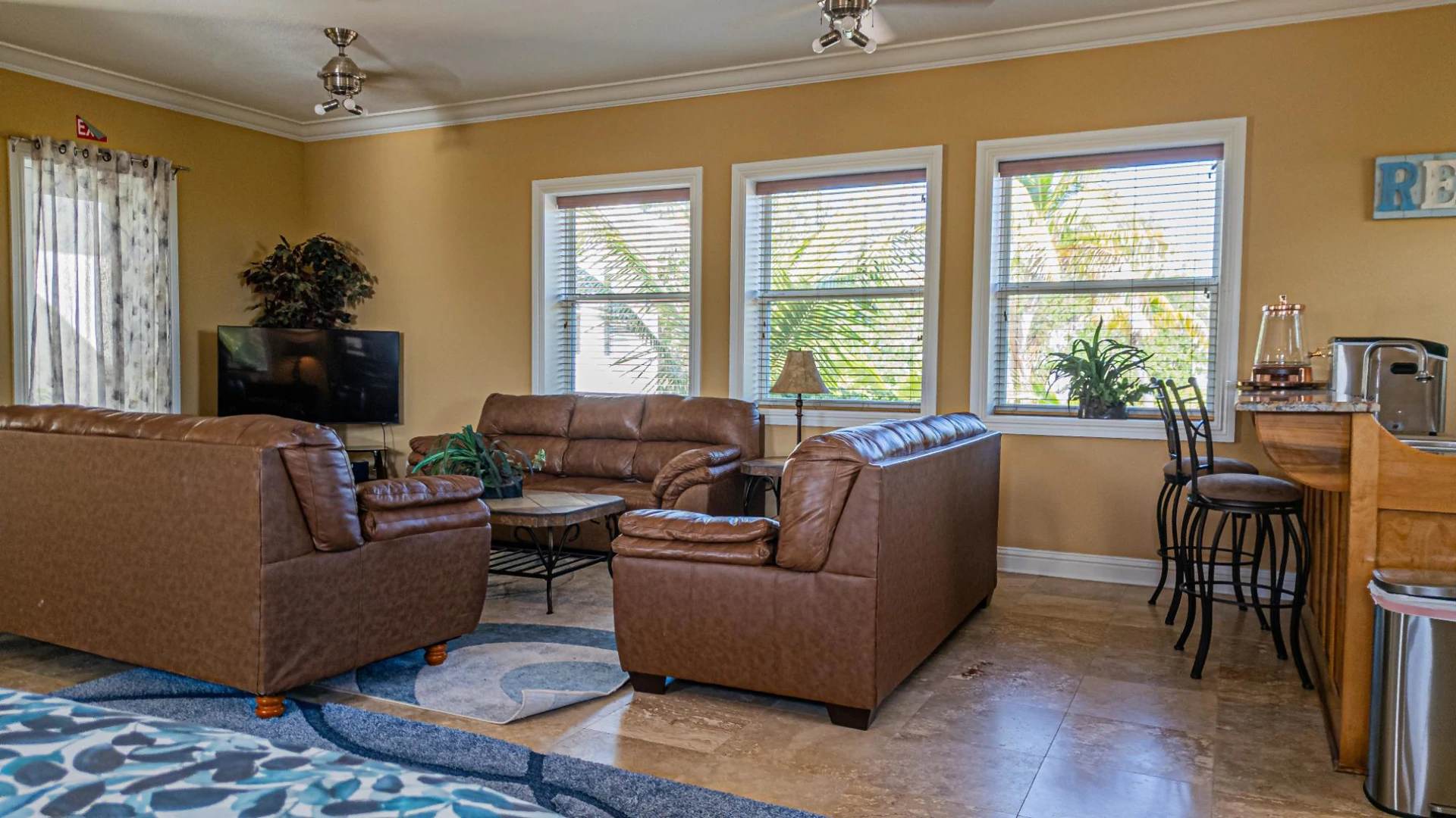 Grace on The Bay, Whitby Beachfront - Gallery image 3