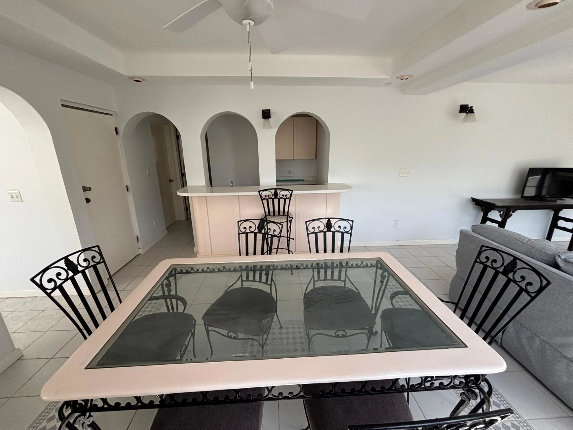 NELSON HILL ROAD 4-BED VILLA - Gallery image 21