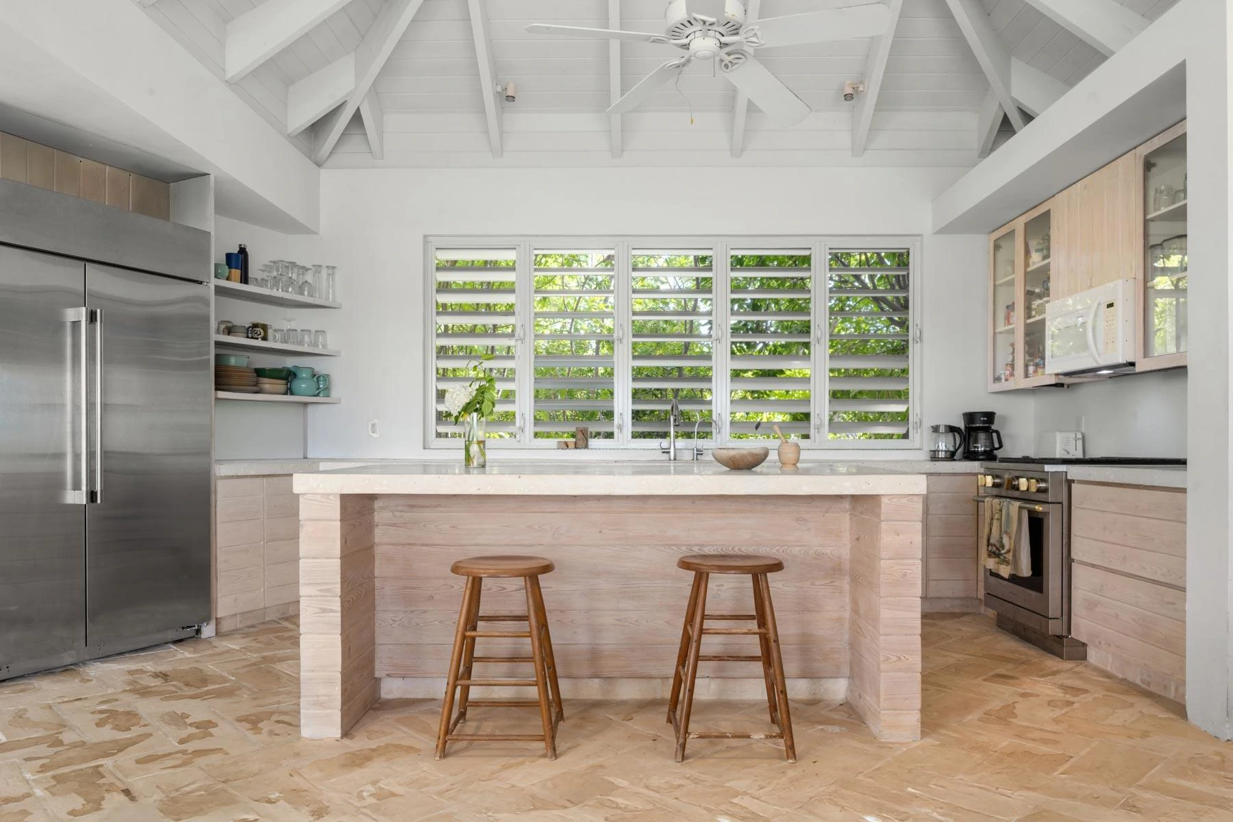 Canalfront Home - Gallery image 14