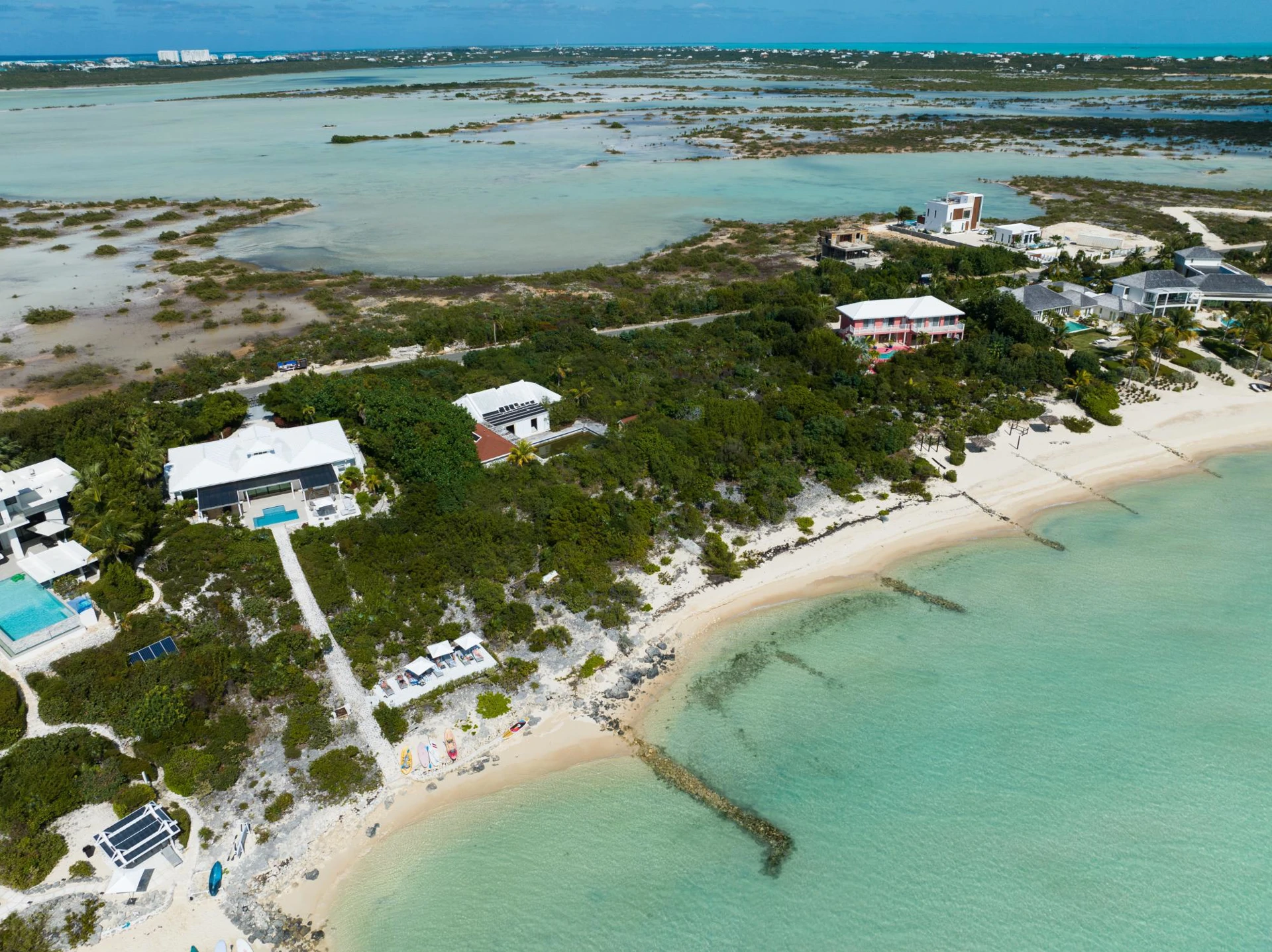 Absolute View Villa Turtle Tail Drive - Gallery image 4