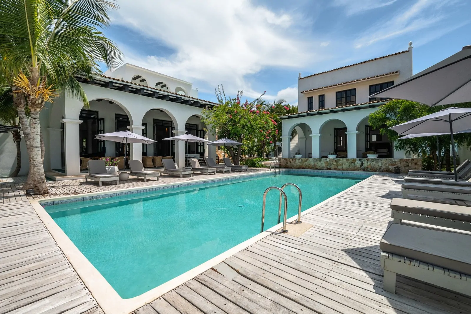 Rae’s Villa