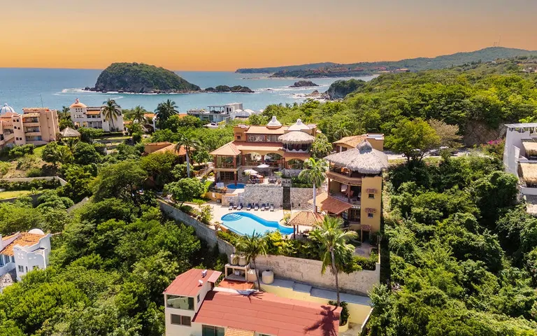 Oaxaca Ocean View Boutique Hotel