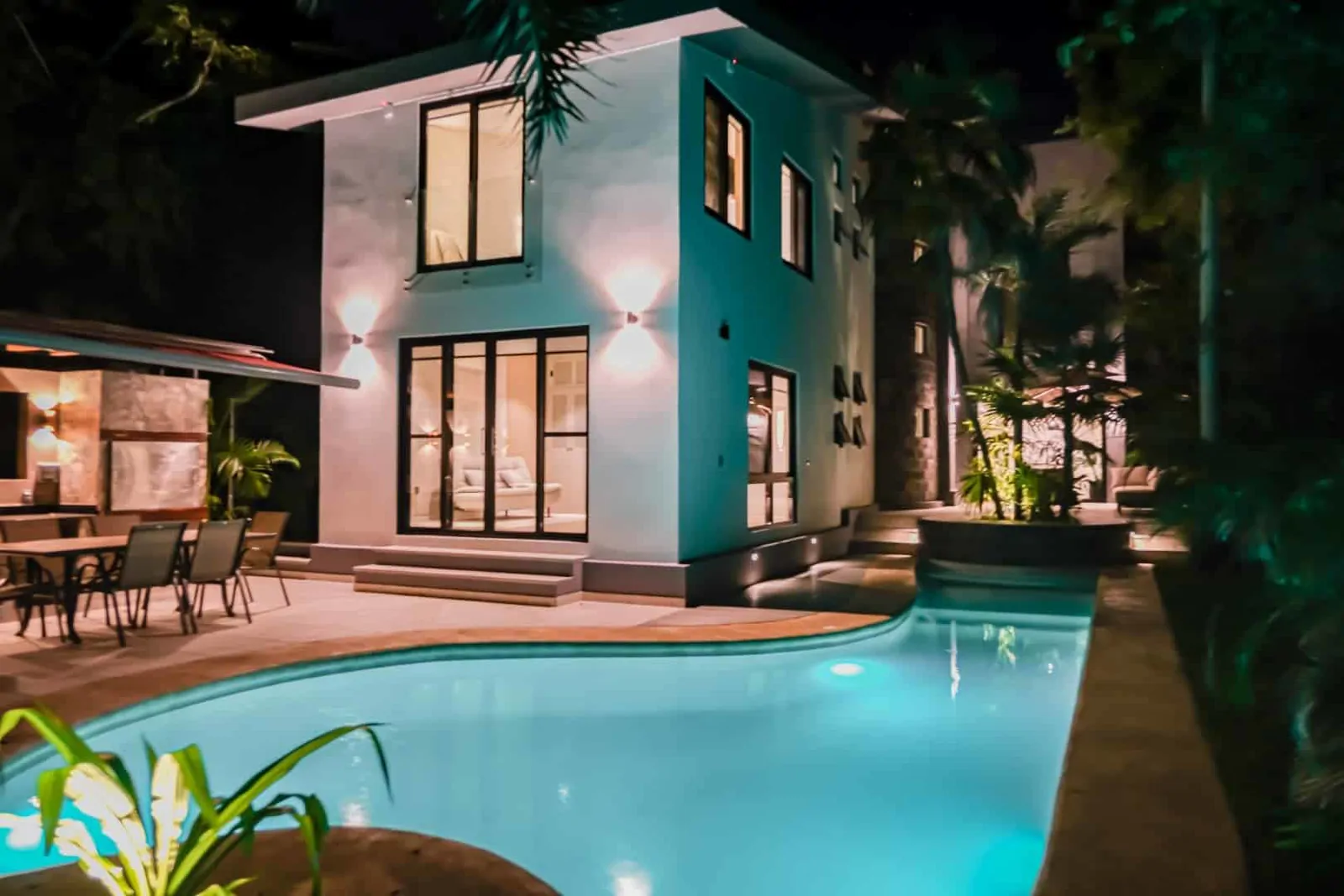 Ikebana Boulevard 5 Bedroom Villa