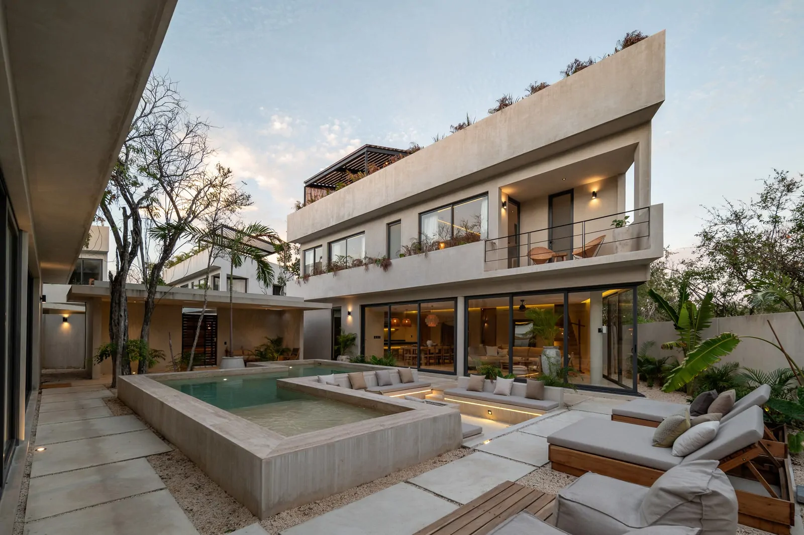 Twolum 5 Bedroom Villa