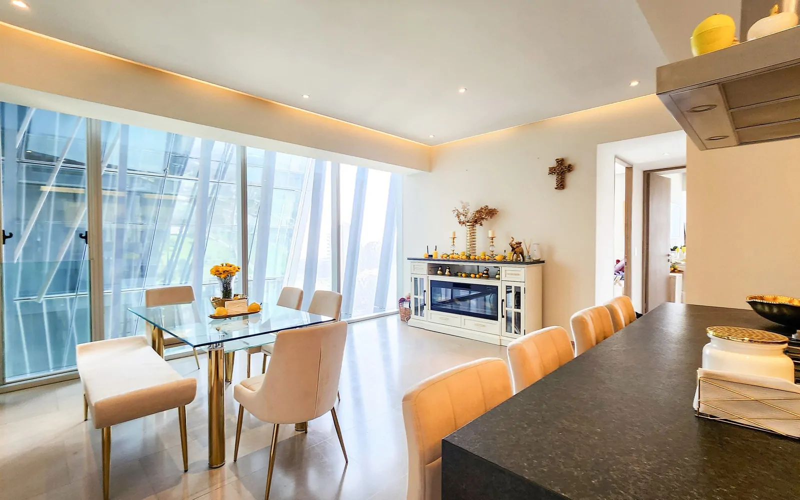 Paradox 2 Bedroom Condo