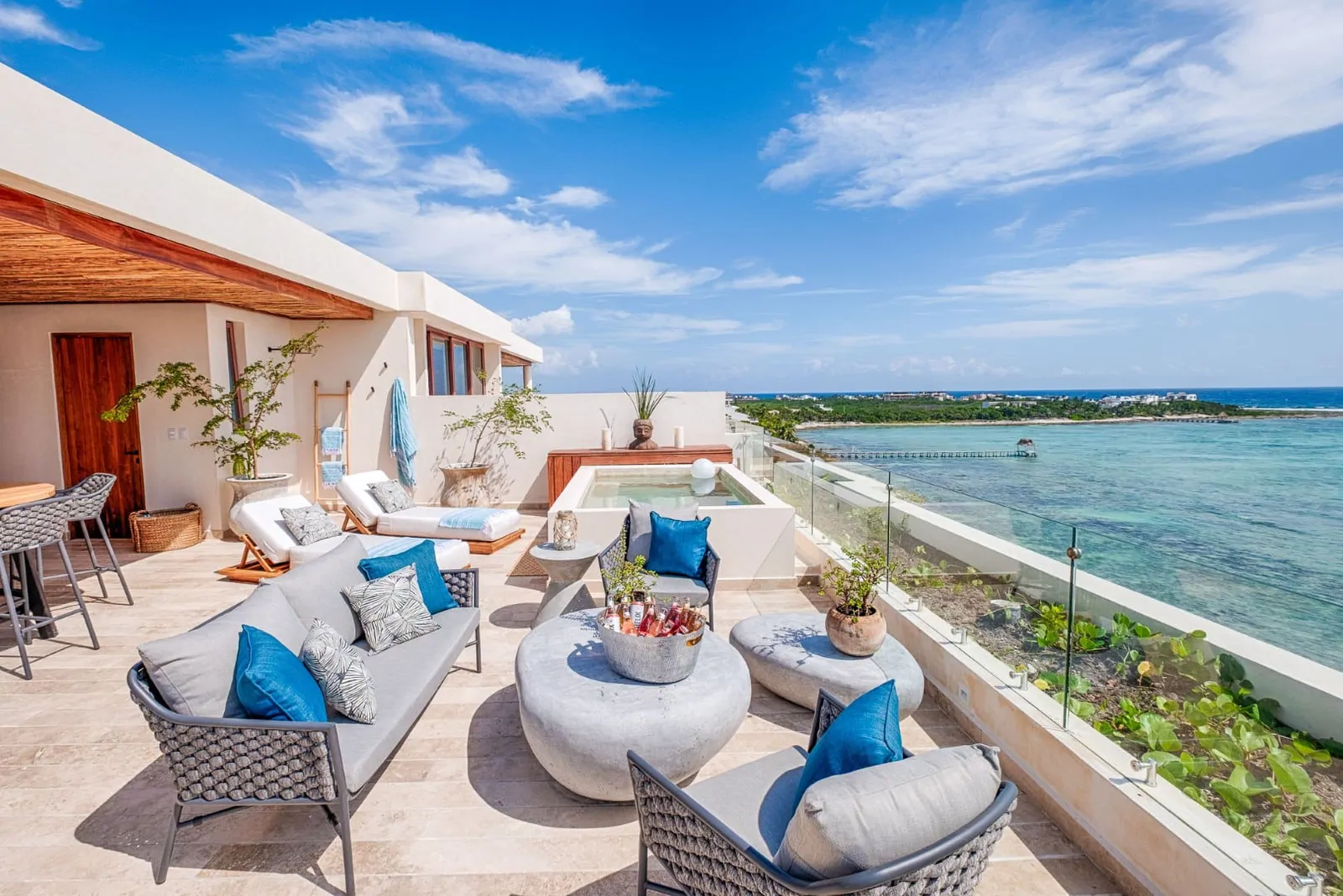 Kaoba 3 Bedroom Beachfront Penthouse