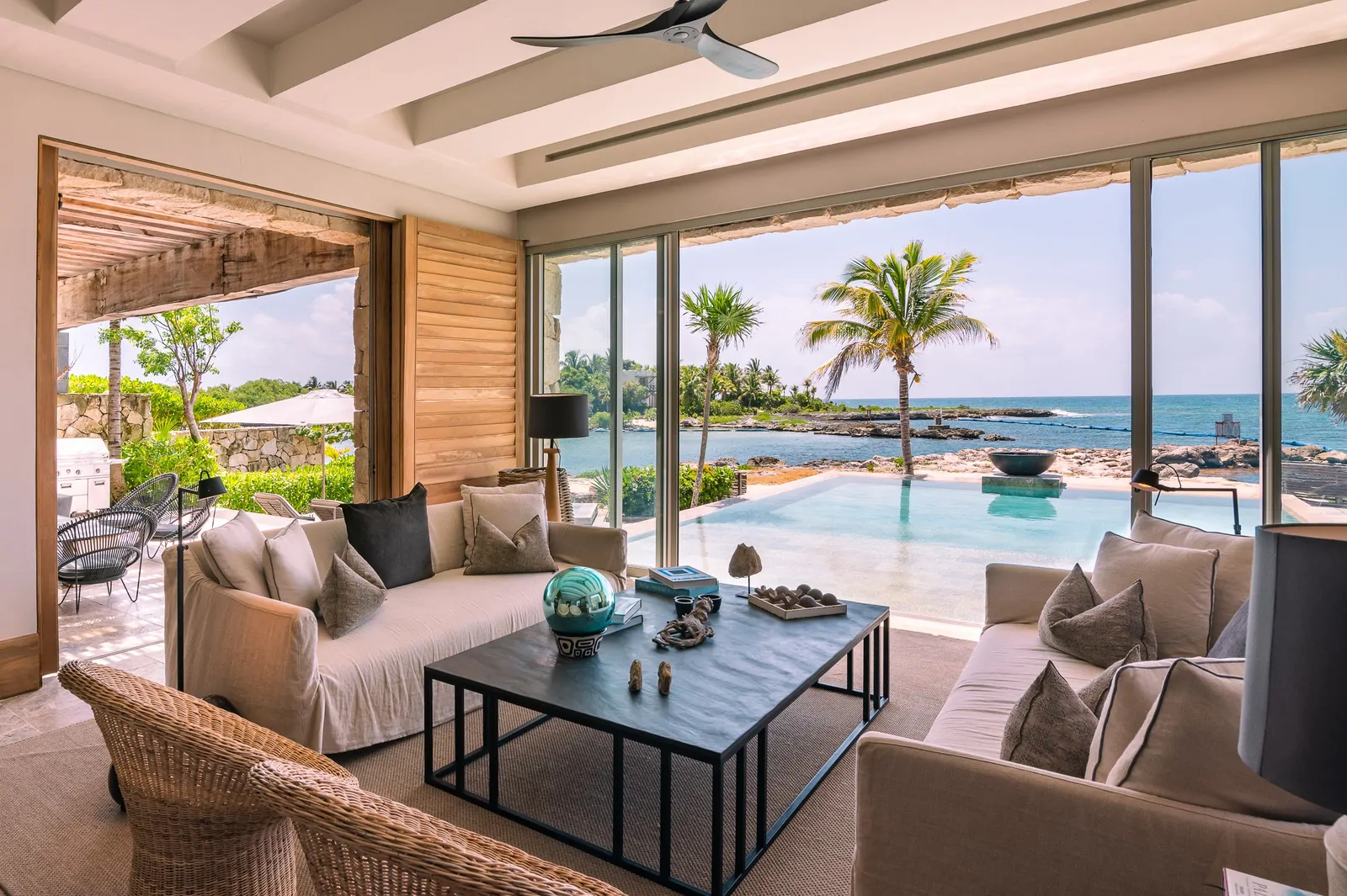 Caleta 6 Bedroom Oceanfront Villa