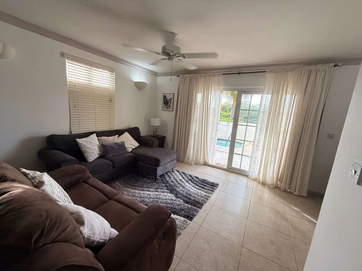 3, Bedroom Townhouse, Villas on the Green. - Gallery image 2