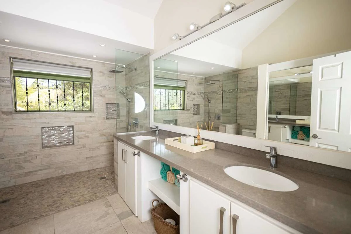 Woodside, Cap Estate. - Gallery image 16