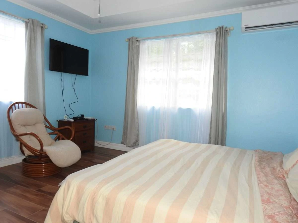 Four Bed Villa, Cap Estate. - Gallery image 19