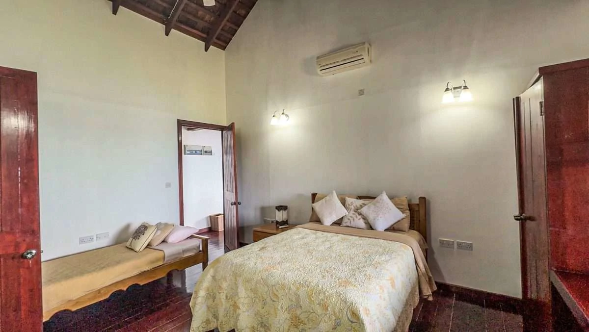 Sea Cliff, Cap Estate. - Gallery image 23