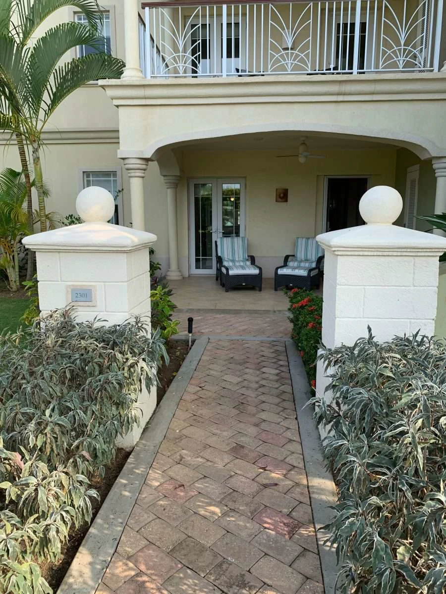 Landing 2301, Rodney Bay. - photo 3