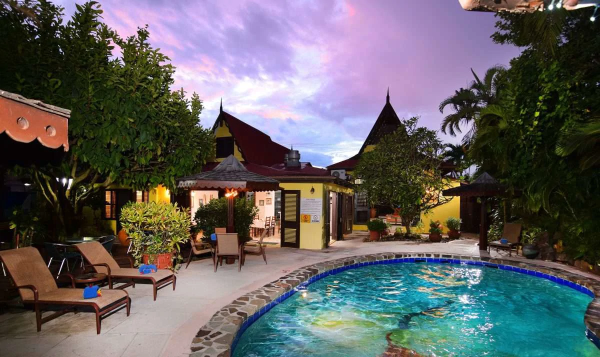 Hotel - For Sale - - Gallery image 7