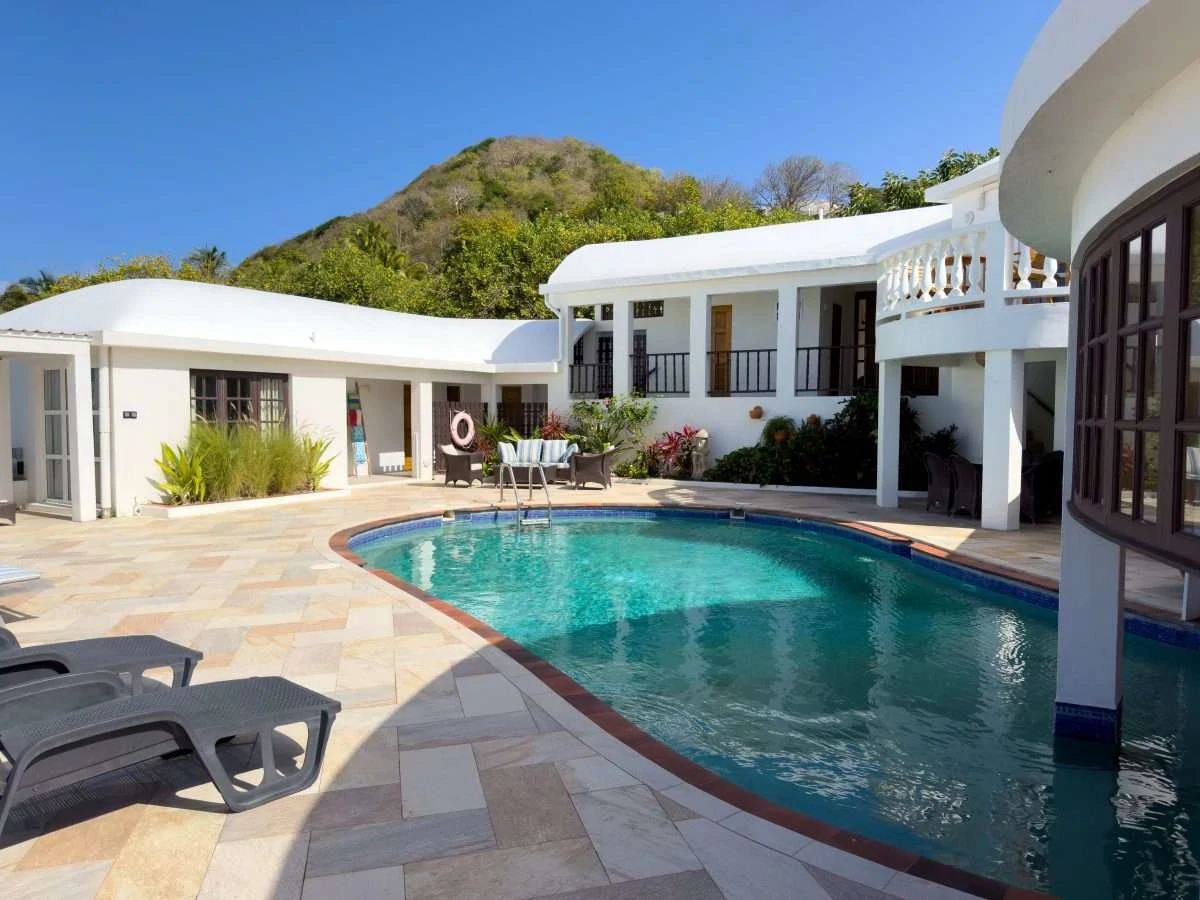 Villa Xanadu, Cap Estate.