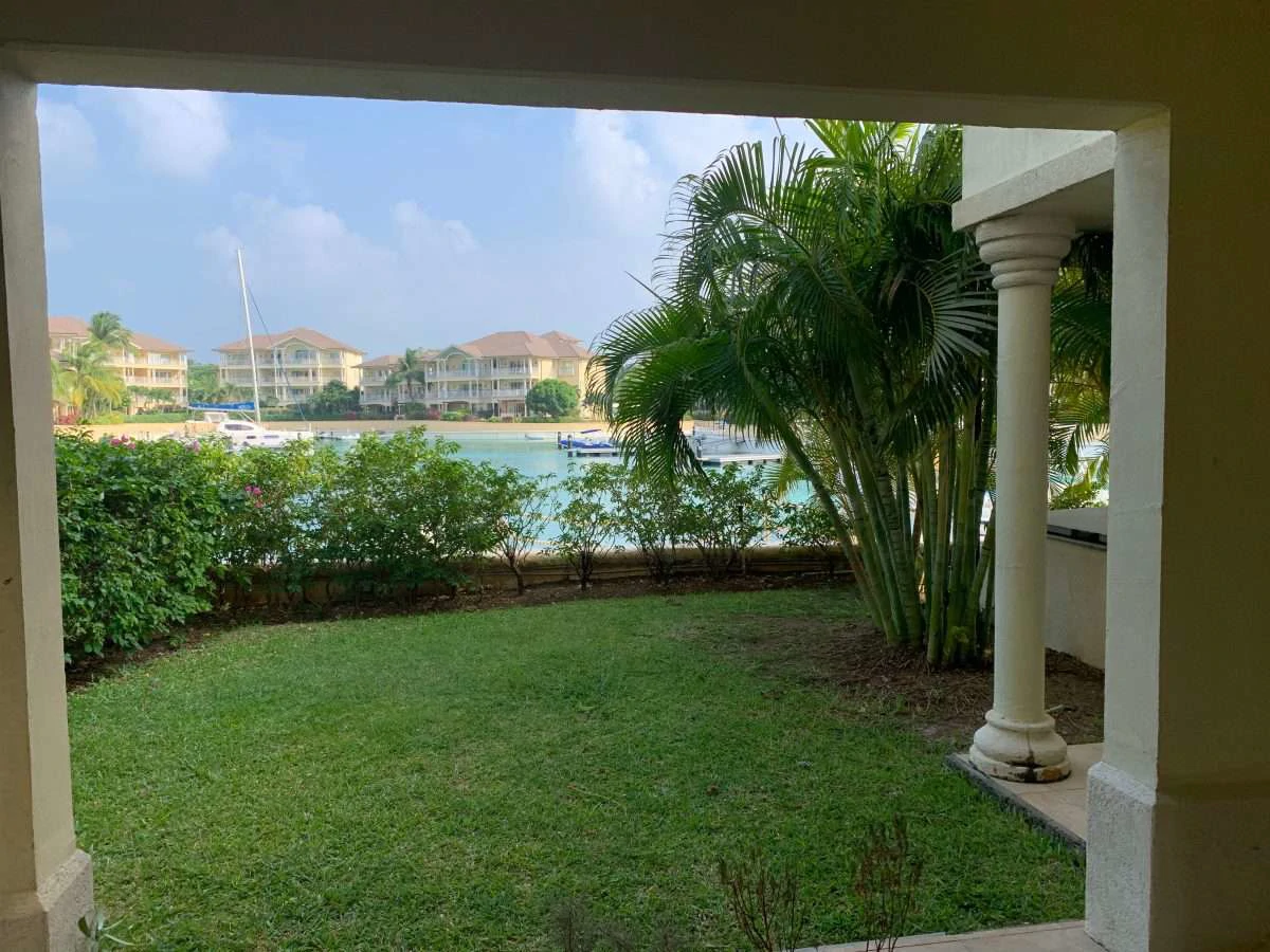 Landing 2301, Rodney Bay. - photo 25