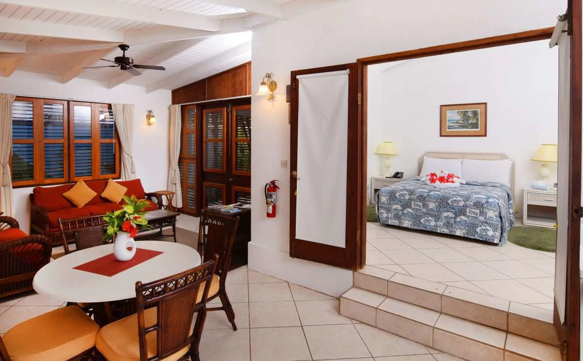 Hotel - For Sale - - Gallery image 17