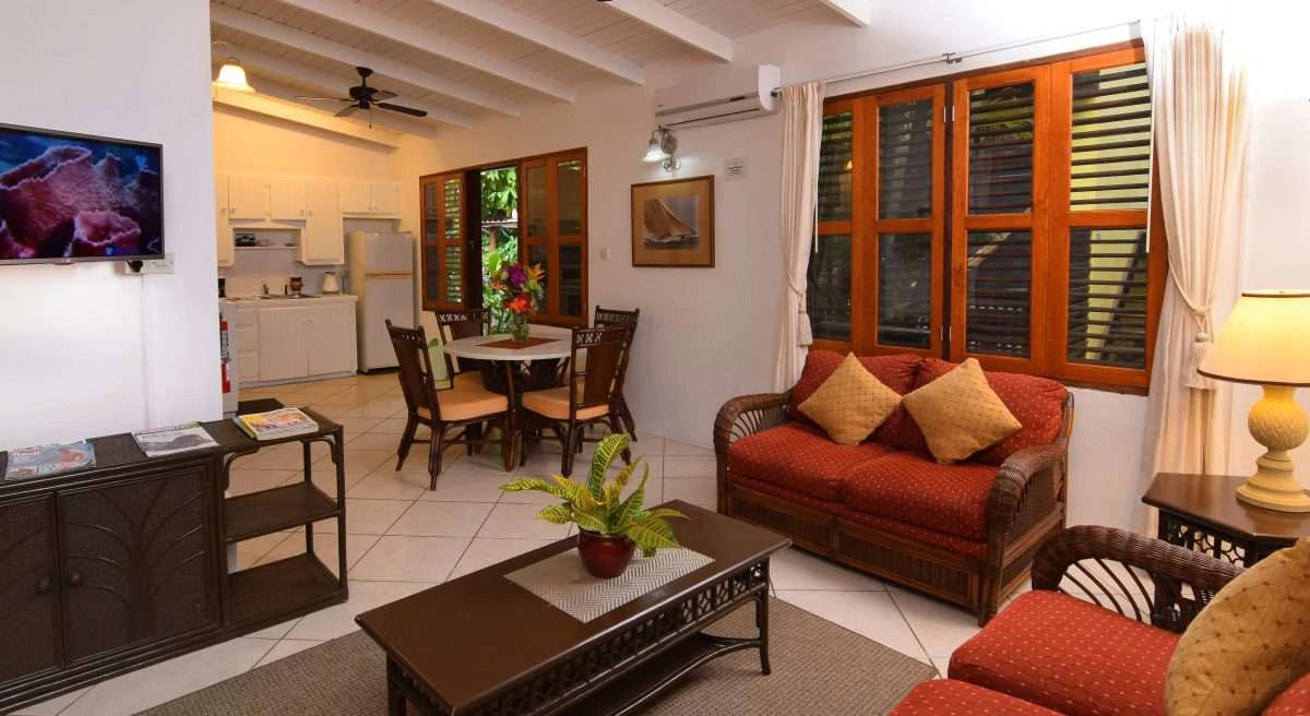 Hotel - For Sale - - Gallery image 18