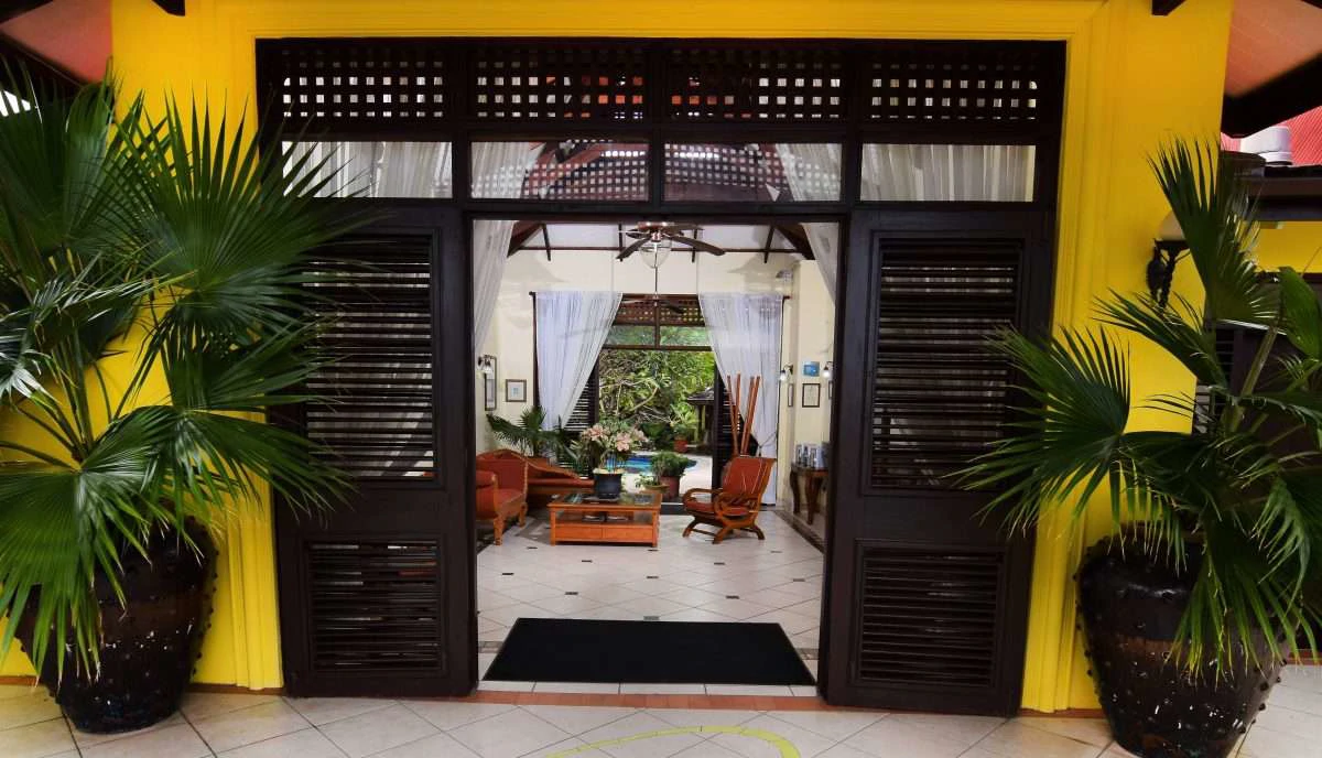 Hotel - For Sale - - Gallery image 10