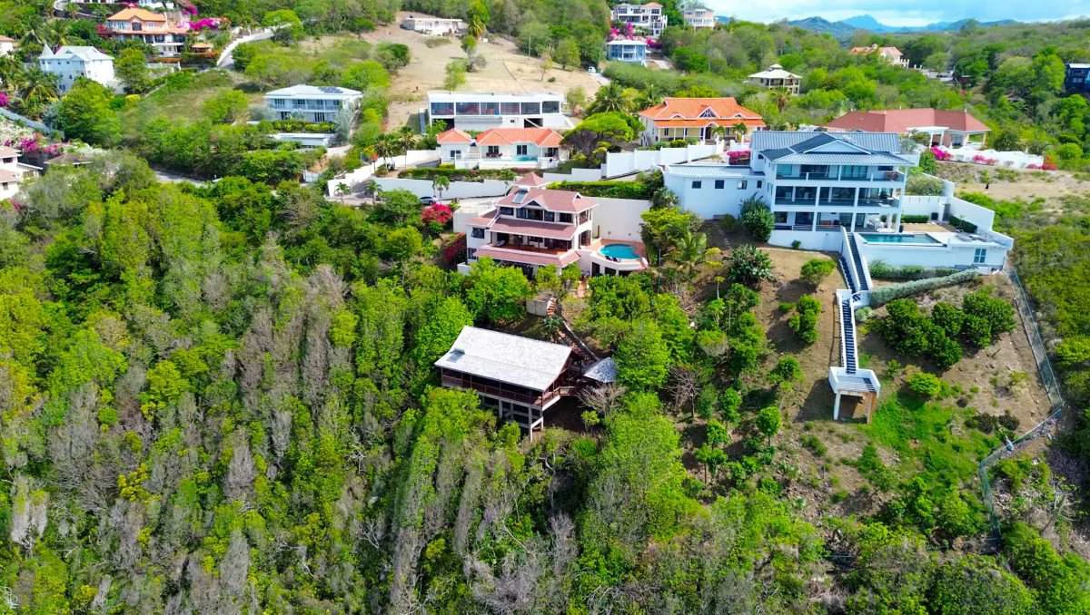 Sea Cliff, Cap Estate.