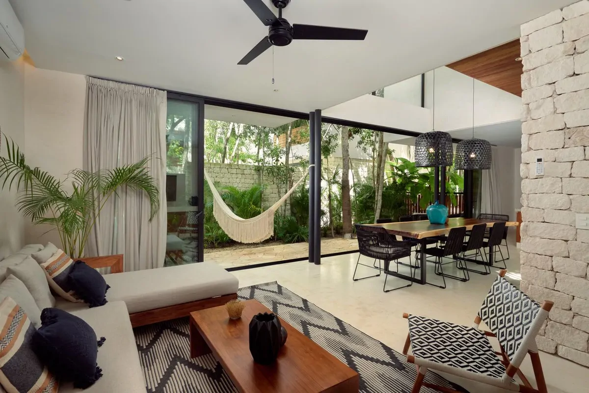 Casa Lucas | 3BR Jungle Villa w/ Rooftop Pool