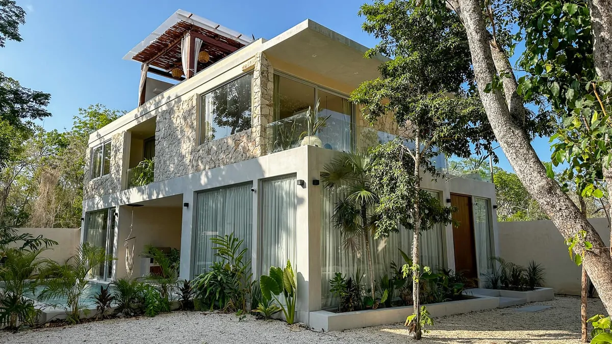 CASA MAZURI