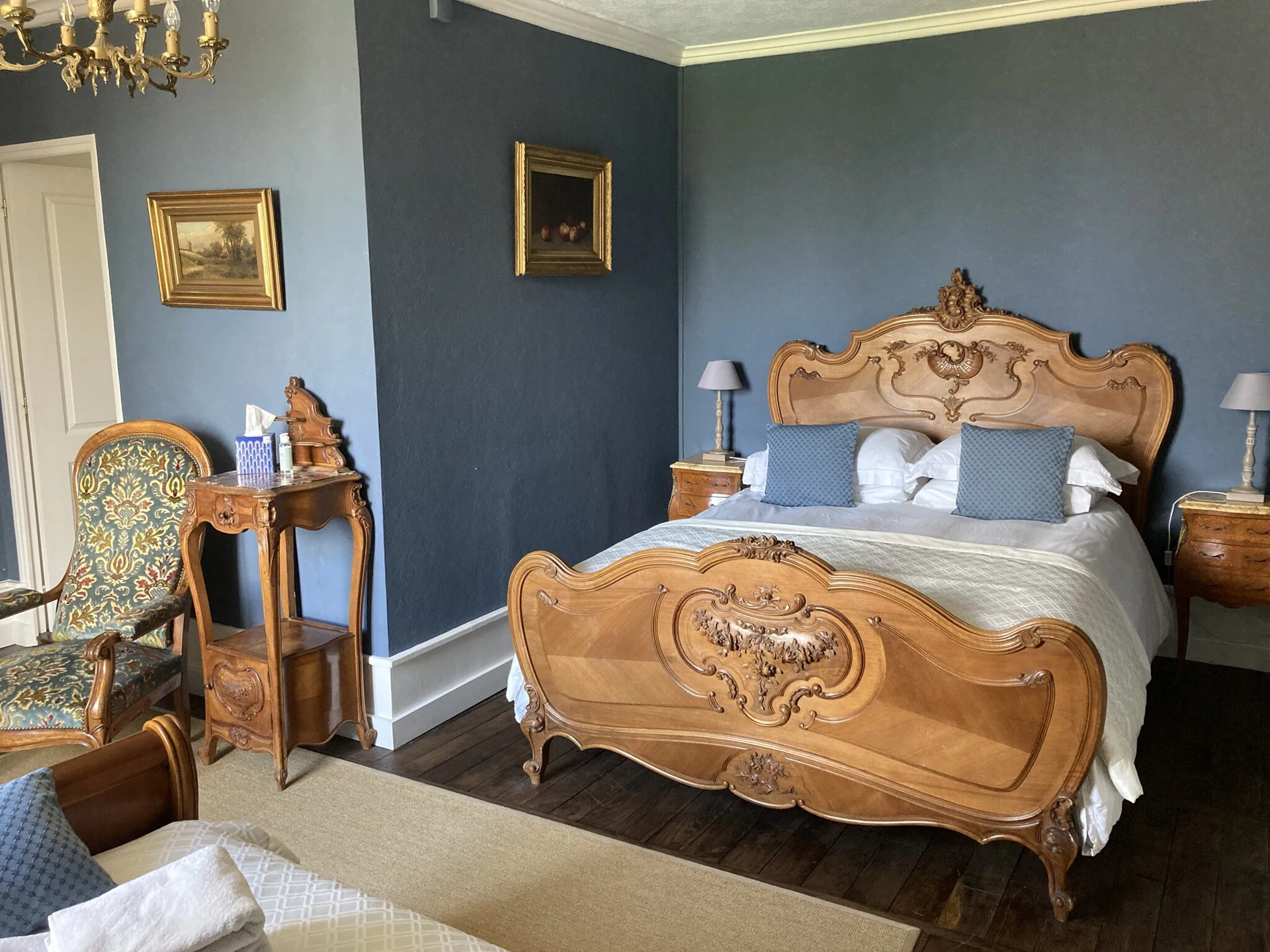 La Ruche - 8-Bedroom B&B and Cafe for Sale | Chaillac, France - Gallery image 45