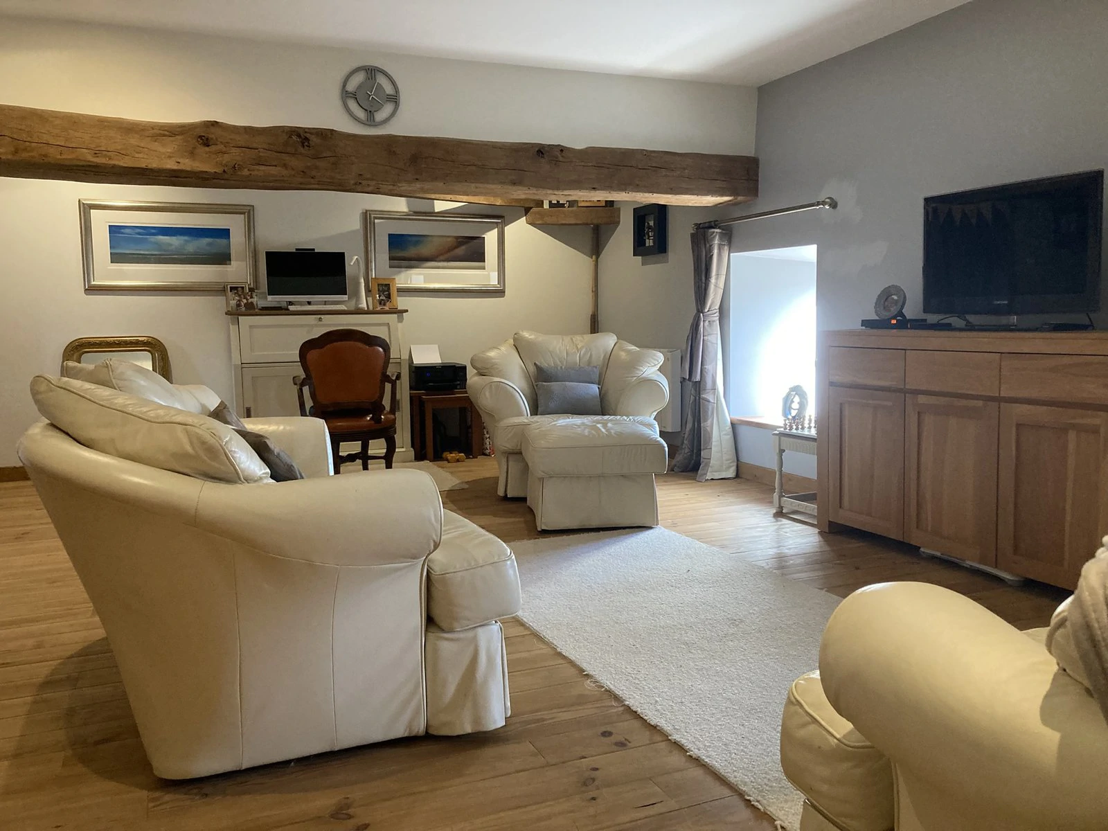 La Ruche - 8-Bedroom B&B and Cafe for Sale | Chaillac, France - Gallery image 28