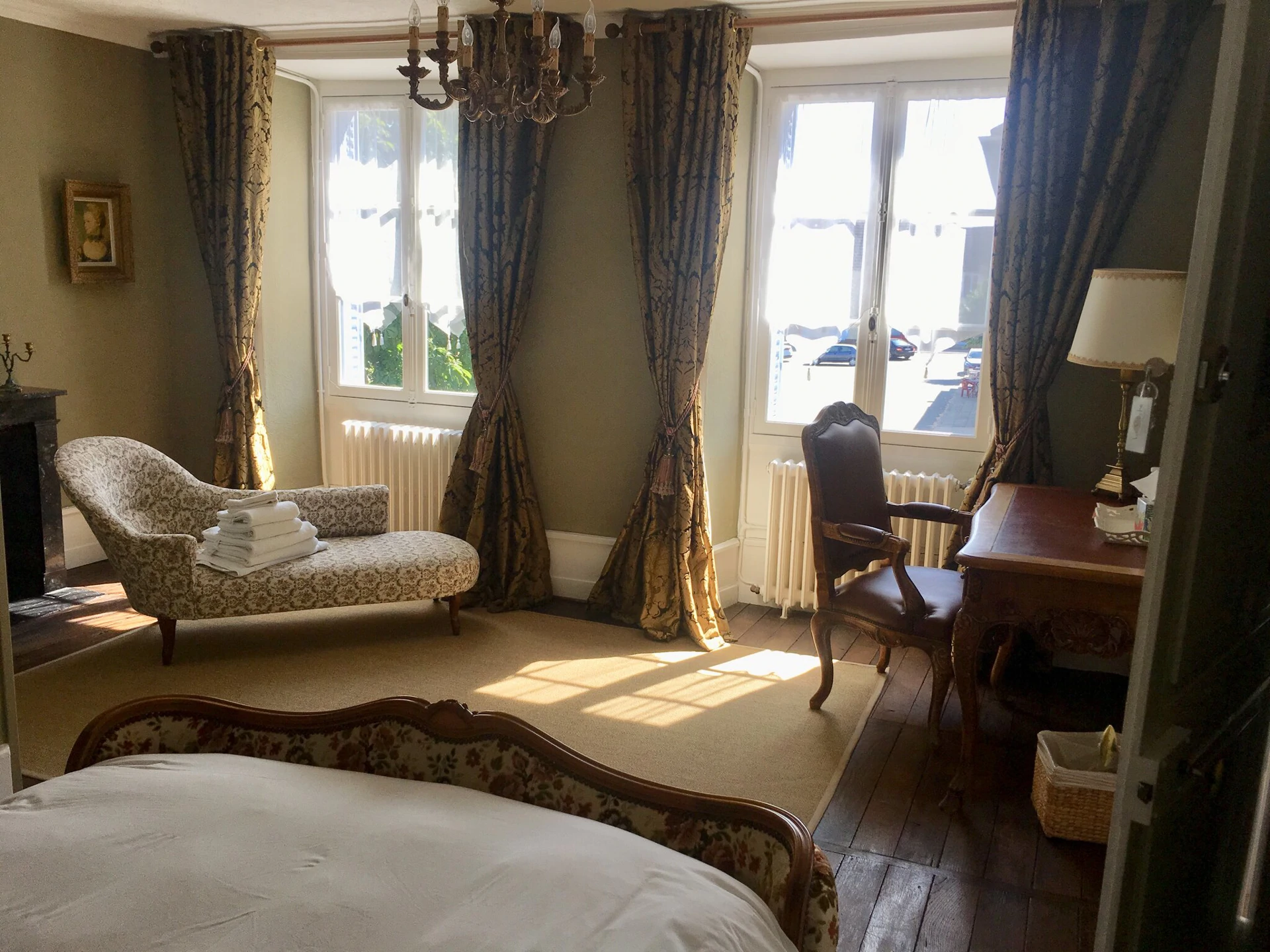 La Ruche - 8-Bedroom B&B and Cafe for Sale | Chaillac, France - Gallery image 46
