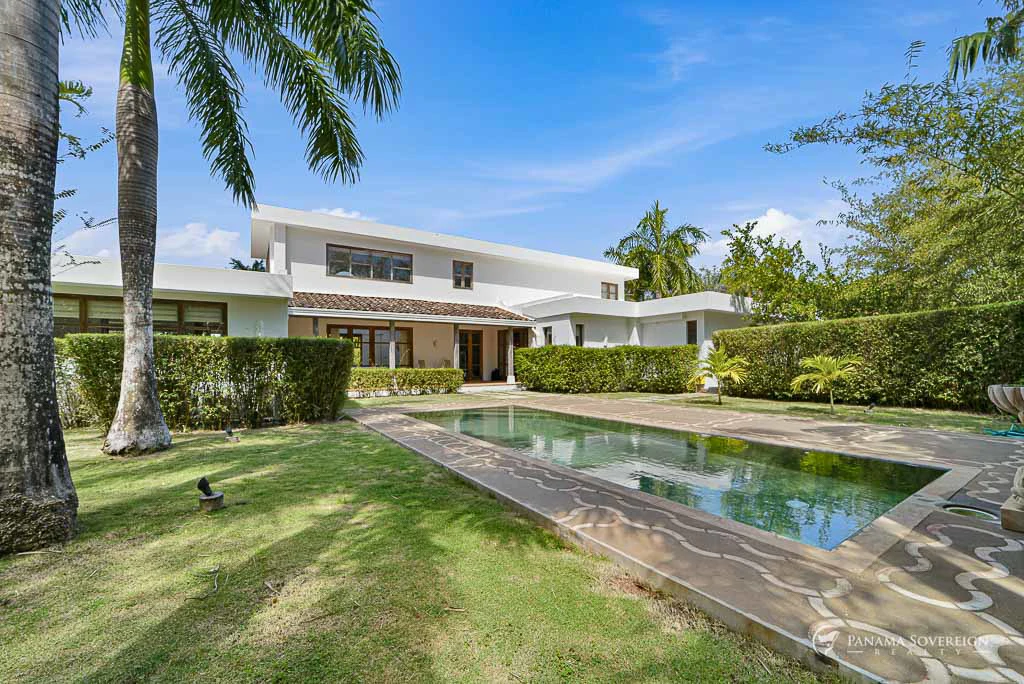 5 Bedroom House in Los Destiladeros - Gallery image 35