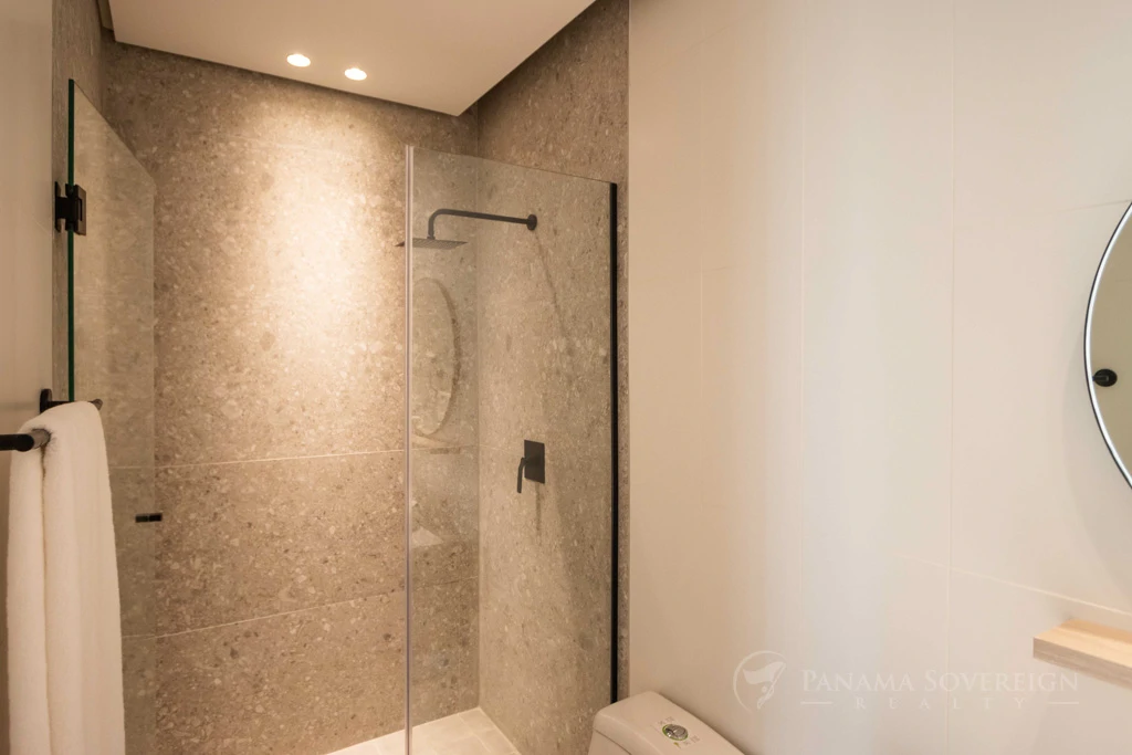 1 Bedroom Condo in Costa del Este - Gallery image 9