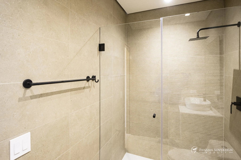 2 Bedroom Condo in Costa del Este - Gallery image 24