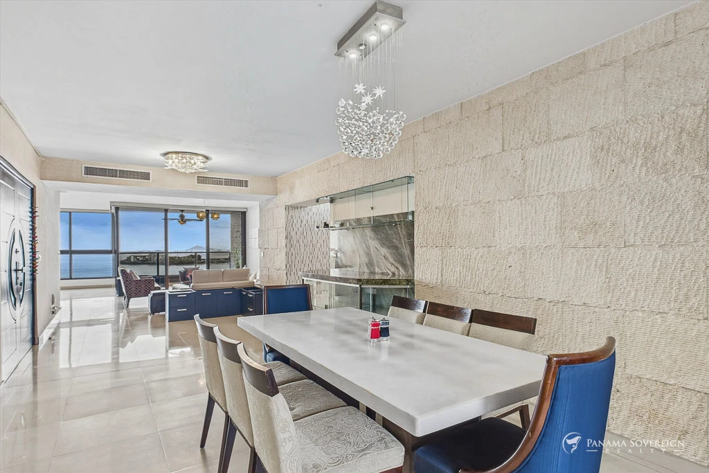 3 Bedroom Condo in San Francisco - Gallery image 7