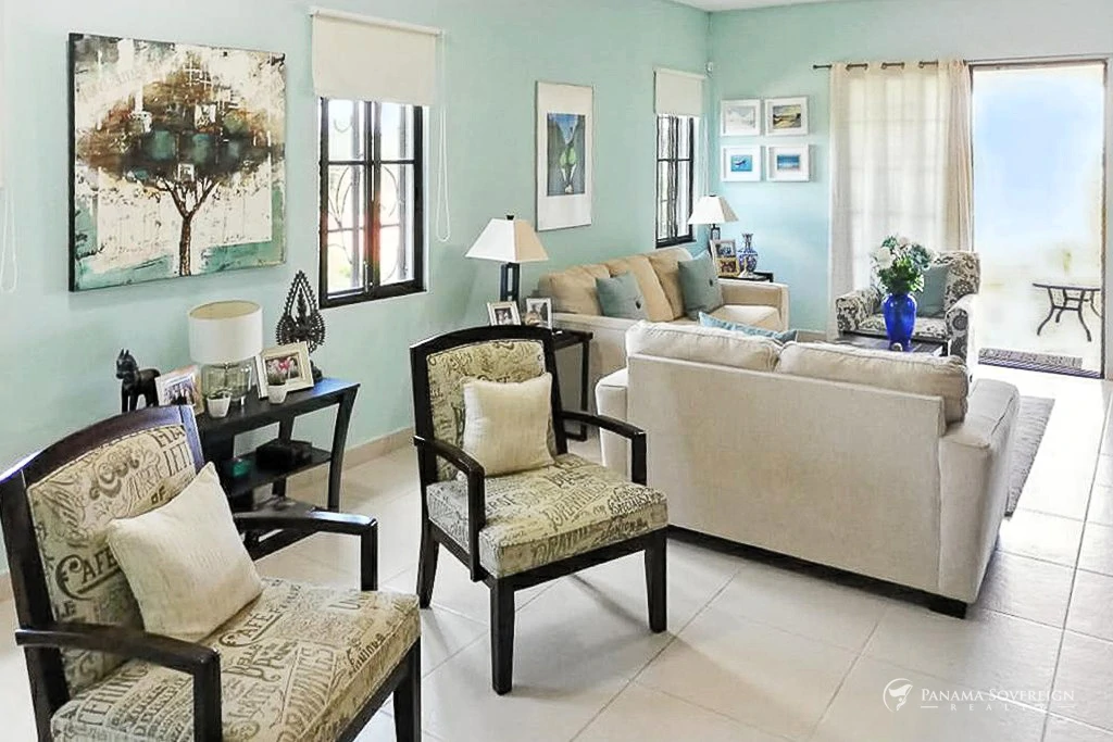 4 Bedroom House in San Carlos - Gallery image 7
