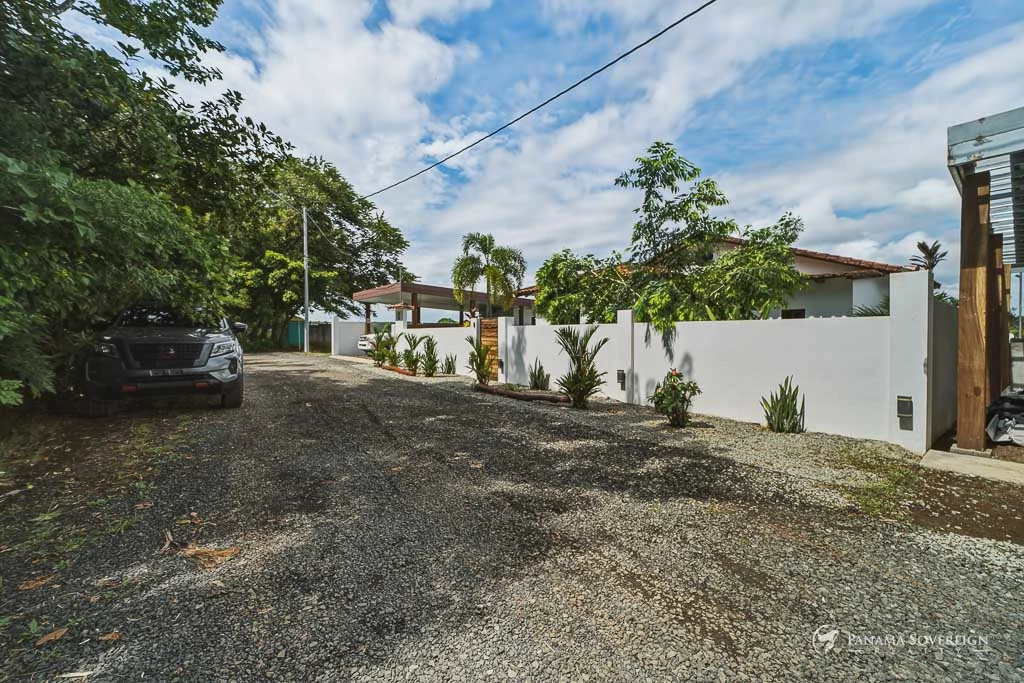 2 Bedroom House in Pedasi - Gallery image 36