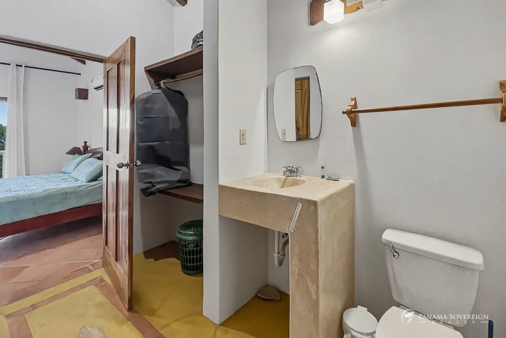 2 Bedroom House in Cambutal - Gallery image 14