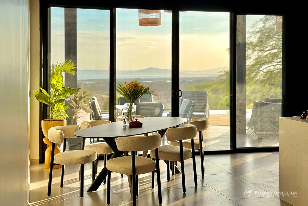 3 Bedroom House in Canas - Gallery image 3