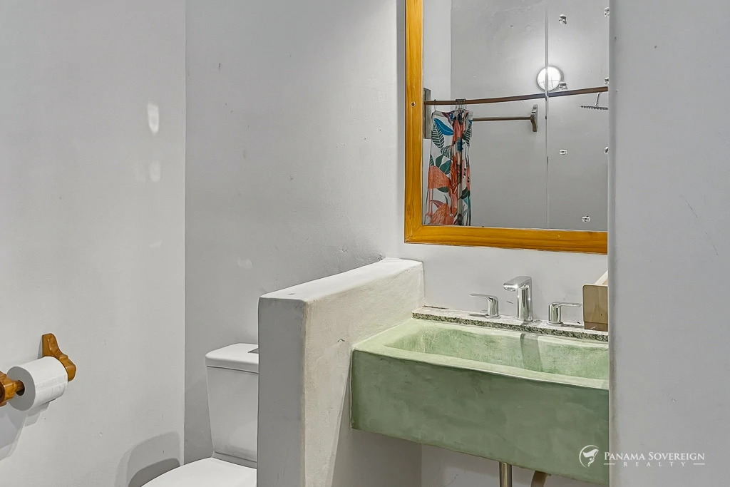 2 Bedroom House in Cambutal - Gallery image 21