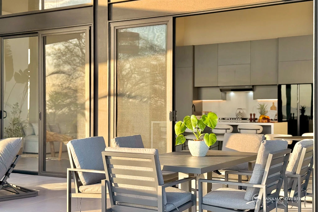 3 Bedroom House in Canas - Gallery image 13