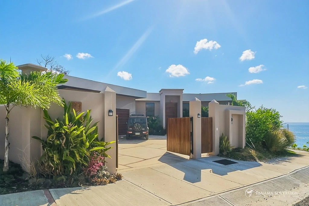 3 Bedroom House in Playa Venao - Gallery image 18