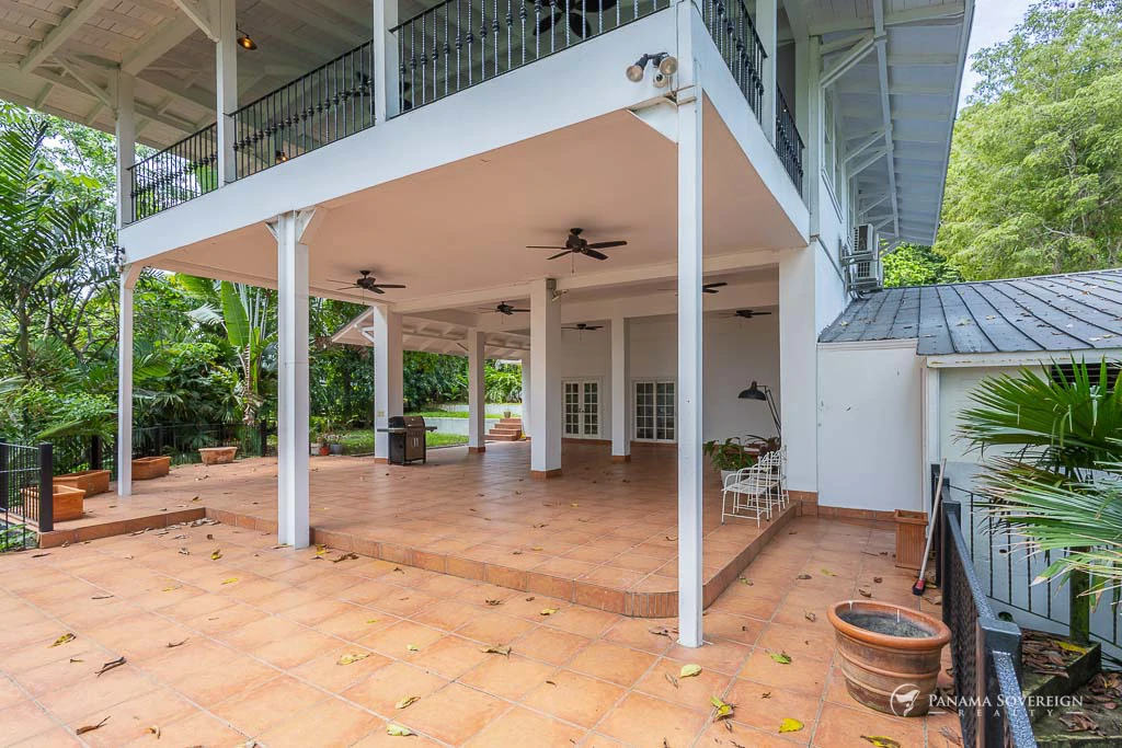 4 Bedroom House in Canal Zone - Gallery image 4